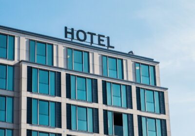 De Hotellerie en België: automatische deuren die de klantervaring verbeteren