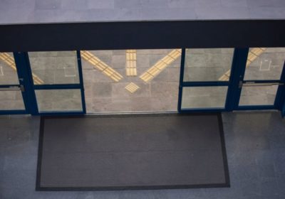 Hoeveel kost de installatie van een automatische deur?