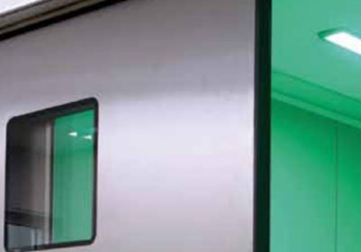 Automatische verzegelde deur